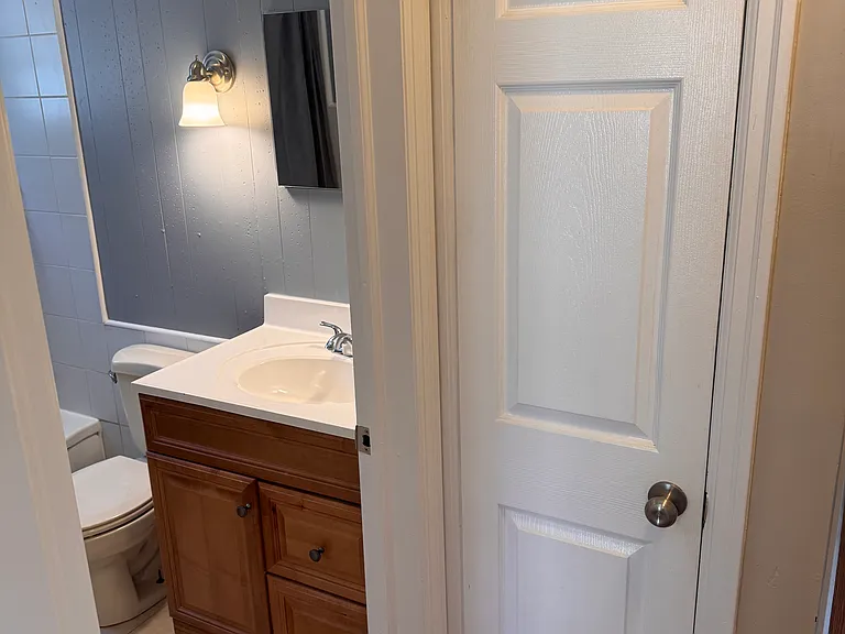 407 Roth Blvd — Photo 25