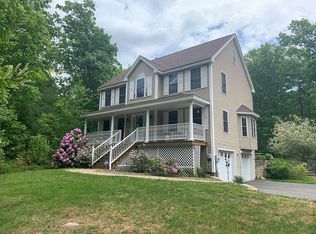 12 Fletcher Rd, Windham, NH 03087