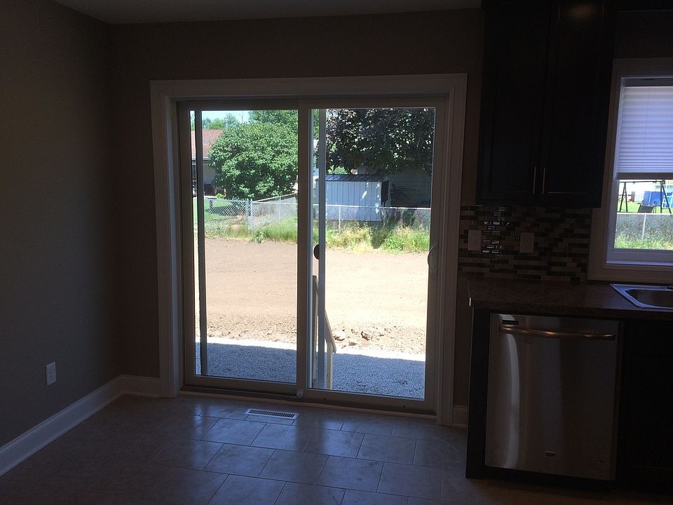 229 Iroquois Ave Lancaster NY Zillow