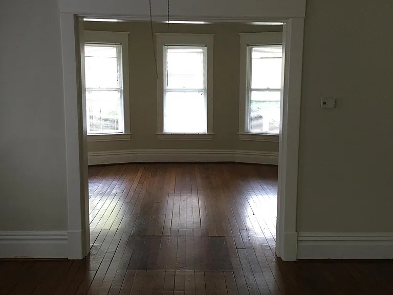 168 Forest Ave #1 — Photo 2