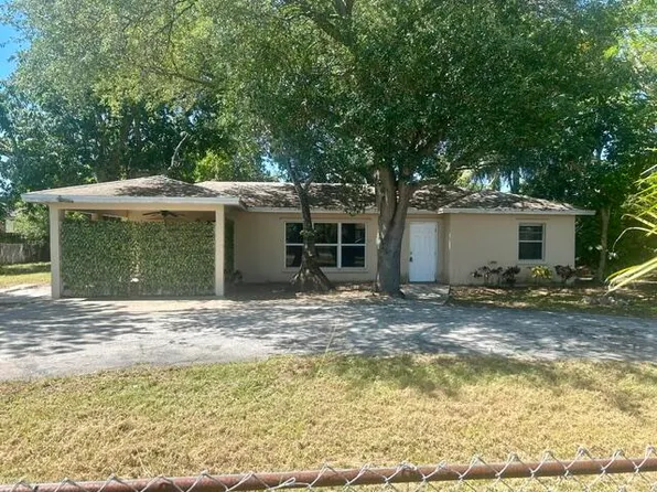 4122 Bougainvillea Street, West Palm Beach, FL 33406