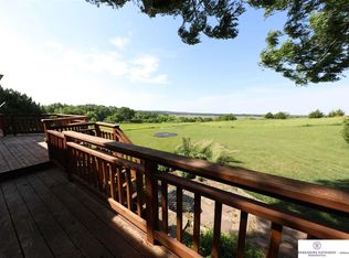 21701 Elk Ranch Pt, Elkhorn, NE 68022
