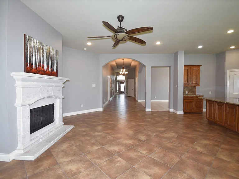 13611 Summer Cloud Ln — Photo 9