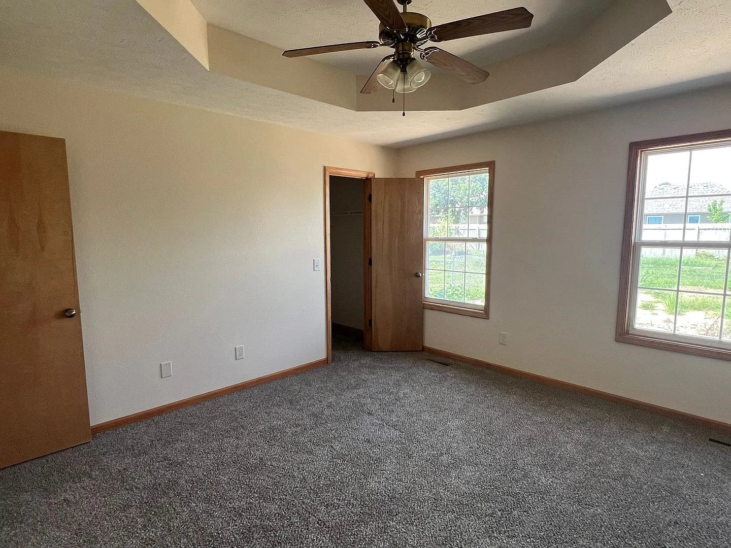 All Brick Home in Rolling Prairie — Photo 3