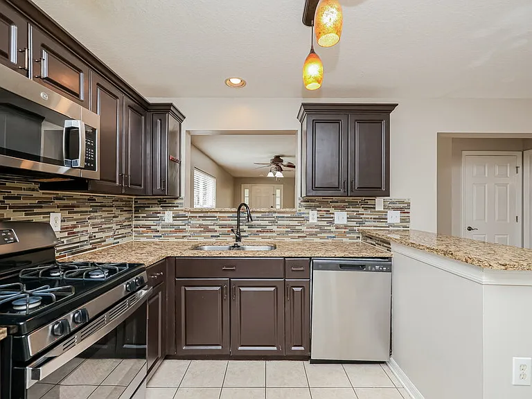 6009 Kiteridge Dr — Photo 8