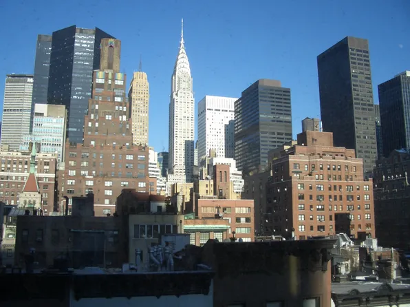 110 East 36th Street image 1 of 5