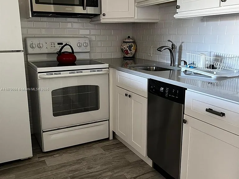 22 Brighton Dr E #22-A — Photo 10