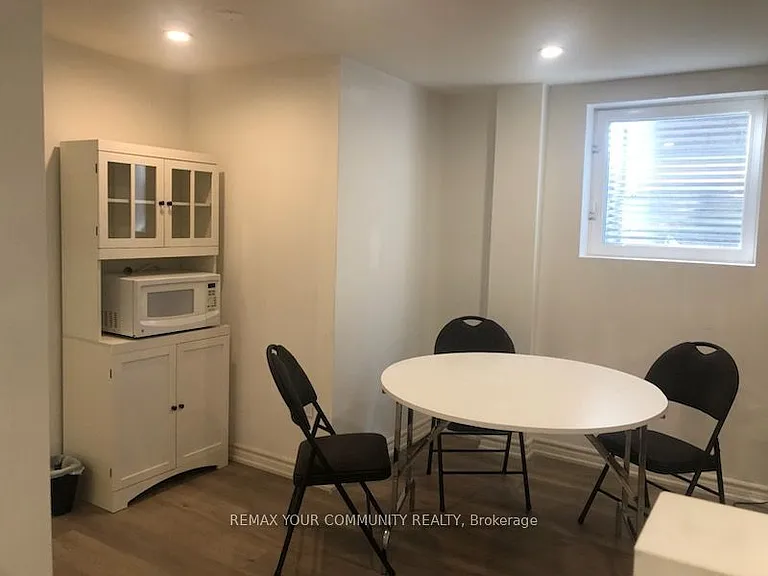 231 Raymerville Dr #2 — Photo 5