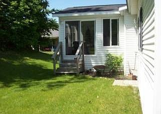 5th image of 7425 Equine Ln SE