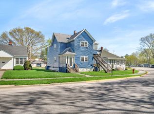 850 E Washington St, Morris, IL 60450