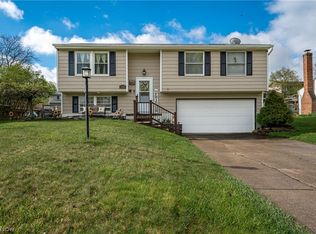 1038 Southport Dr, Medina, OH