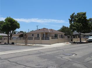 905 Wakefield Ave, Corona, CA 92882