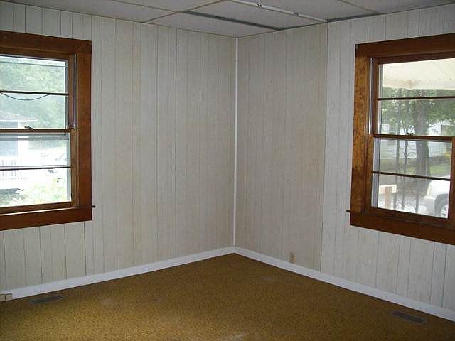 1st image of 373 Oliver St
