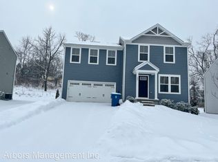 192 Scarlet Dr, Pittsburgh, PA 15239