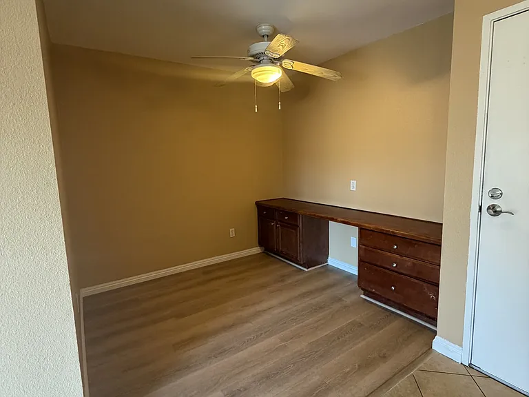 4860 Rolando Ct #15 — Photo 9
