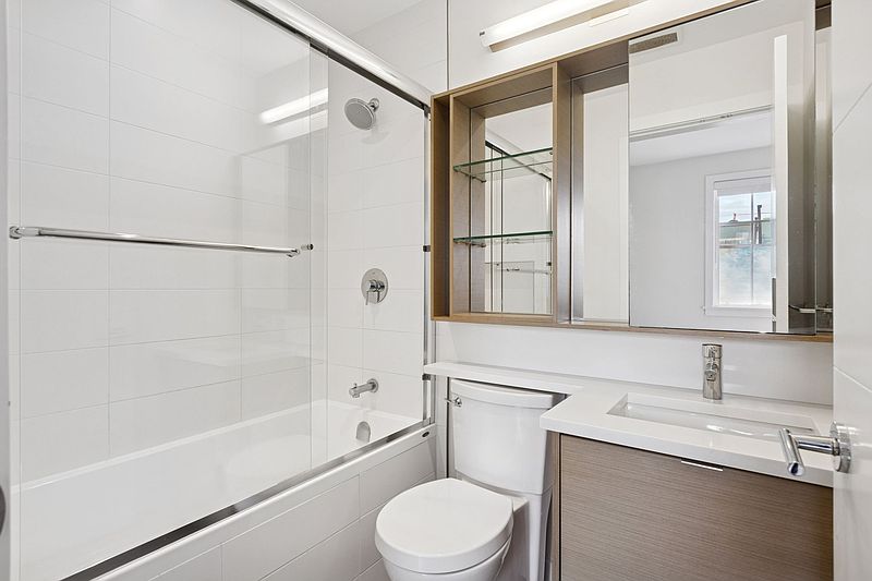 Vancouver Apartment for rent - 2 Bedrooms — photo 7