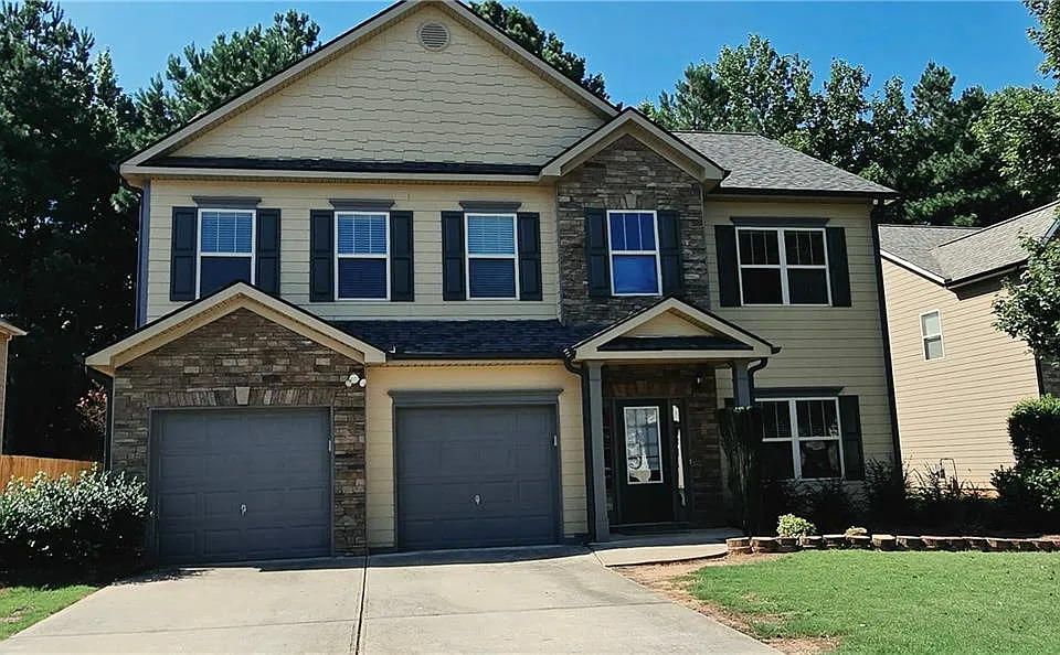 3265 Carrick Rd