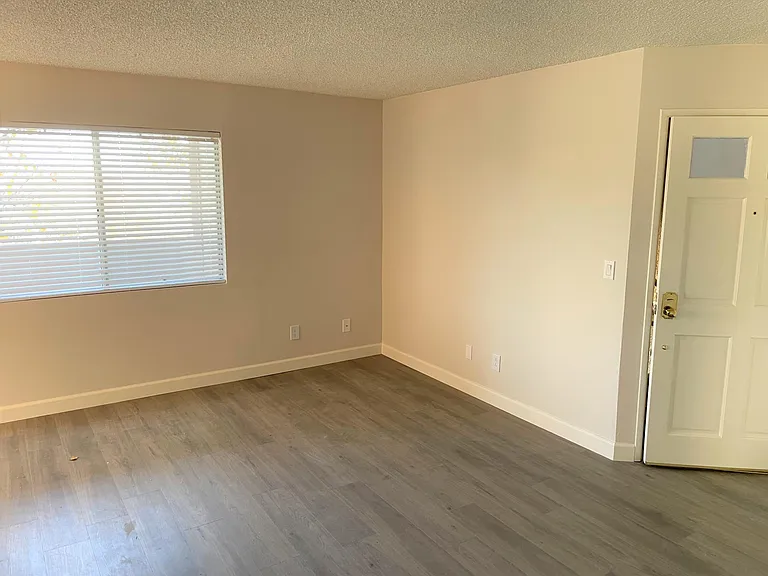 New flooring throughout!