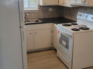 330 N Pine St #3, Lansing, MI 48933