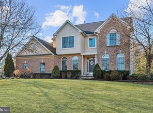 4 Keenland Ct, Moorestown, NJ