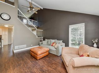 754 Stockley Rd, Downers Grove, IL 60516