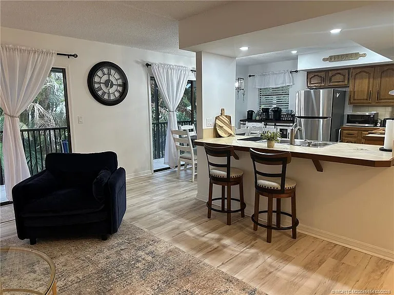 4095 SE Centerboard Ln #6-B — Photo 11