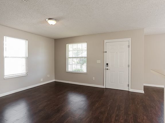 4th image of 3668 Wood Creek Ln