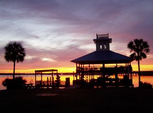 103 Page Ln, Huffman, TX 77336