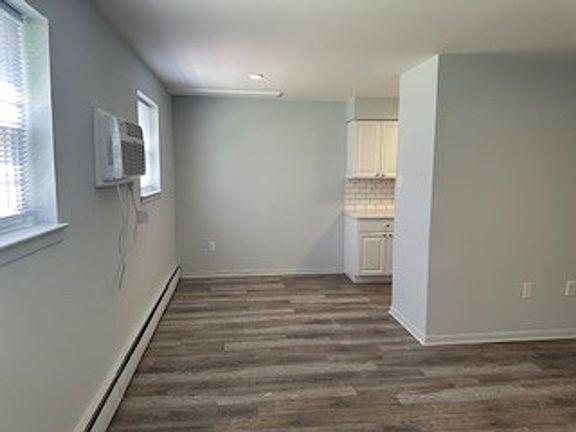 4th image of 500-502 West Ave #B02