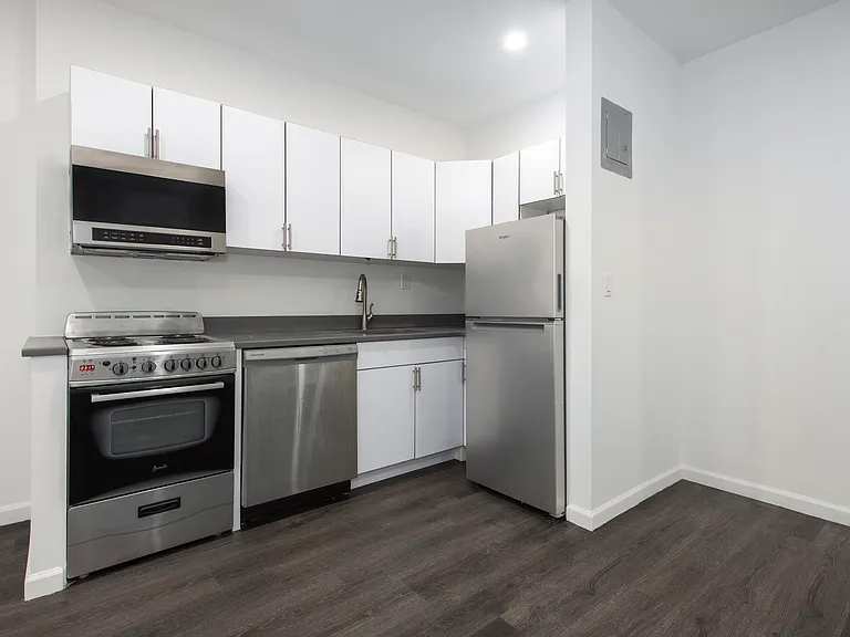 137 Sullivan St #4 — Photo 3