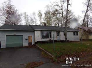 88 Michigan St, Millinocket, ME 04462