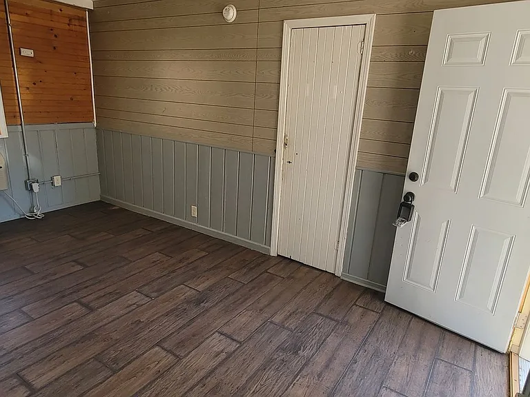 5526 Bemidji Ave N — Photo 3