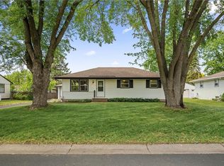 9457 Saratoga Ln N, Maple Grove, MN 55369