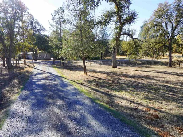 10505 Blanchard Rd, Coulterville, CA 95311