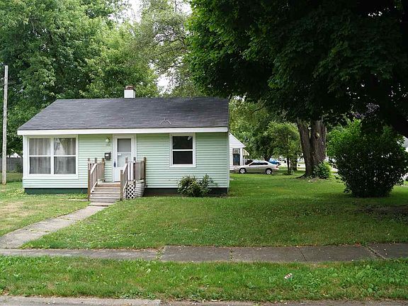 3rd image of 1030 Birchwood Ave