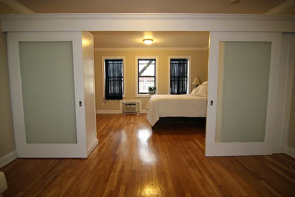 Rented by Sorelle Realty Group, LLC | media 16