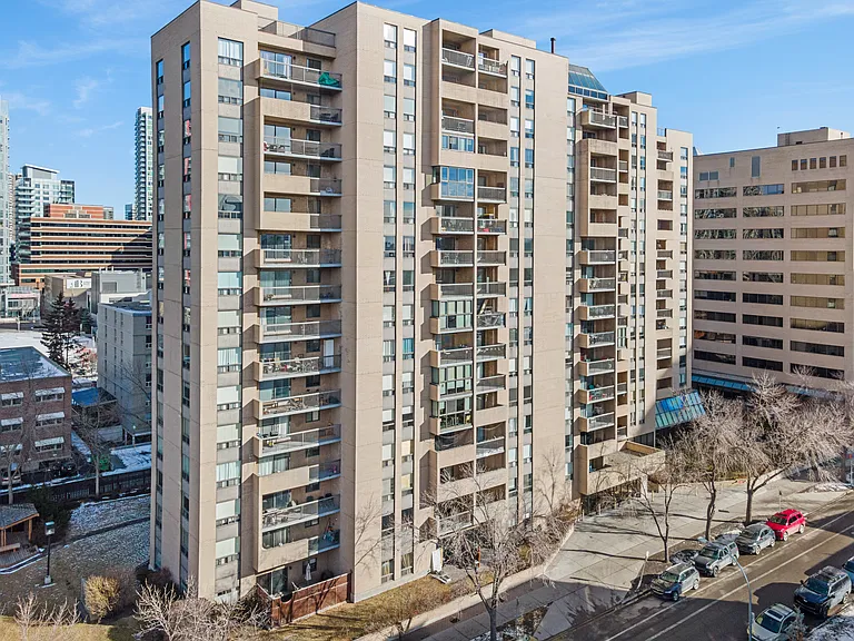 924 14th Ave SW #908 — Photo 33