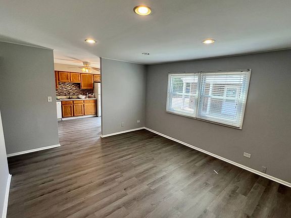 4th image of 115 Lucille Ct Unit A