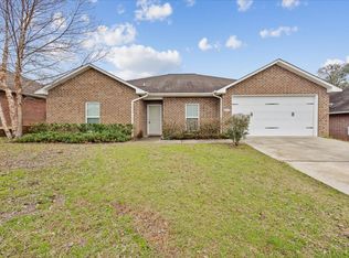4602 Hermosa Rd, Crestview, FL 32539