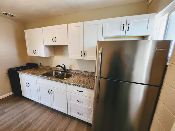 1709 N 25th Pl, Phoenix, AZ