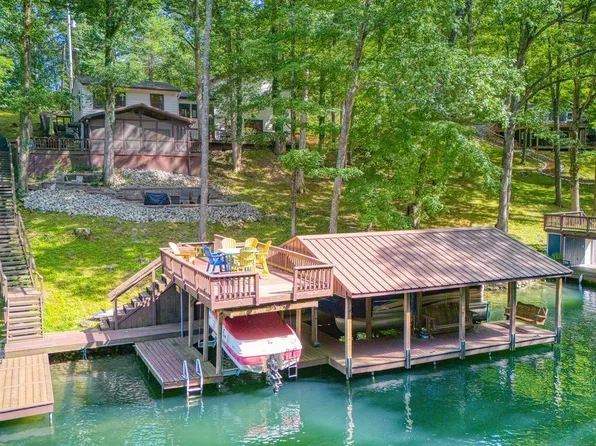 7254 Halibut Dr, Nineveh, IN 46164
