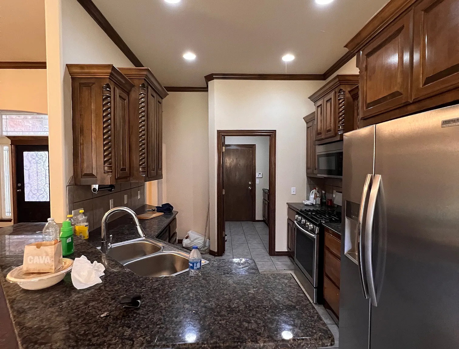 4 bed, 1761 sqft, $2,200 — Photo 3