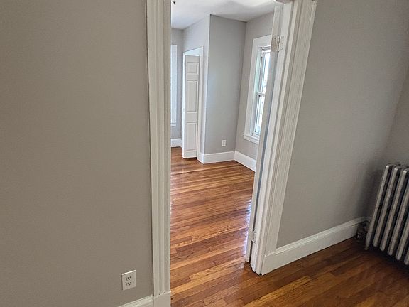 4th image of 53 Arlington St APT 5