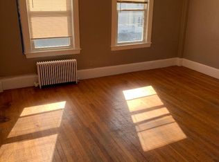 53 Silver St, Waterville, ME 04901