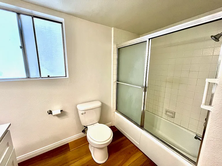 5958 E Naples Plz #NA — Photo 38