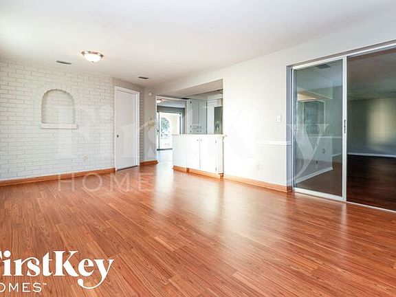 4th image of 3024 Palamore Dr