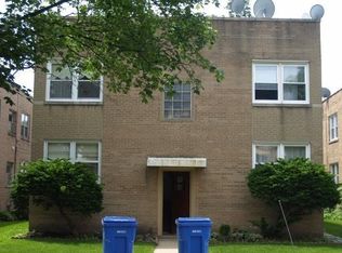 2733 W Catalpa Ave #1W, Chicago, IL 60625