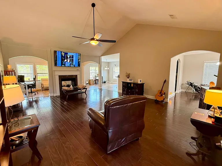 12001 Squirrel Dr — Photo 35