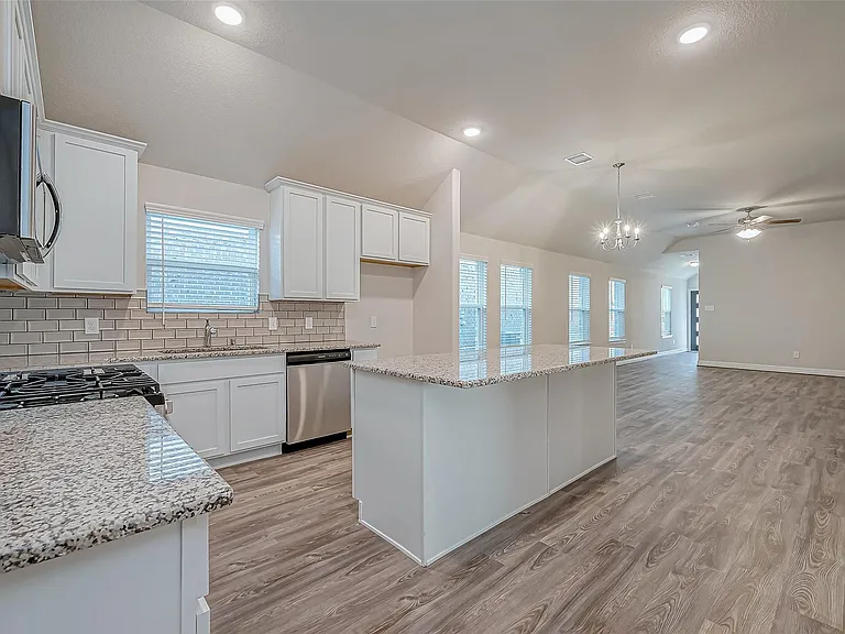 22814 Ephesus Ave — Photo 14