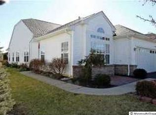 40 Kensington Rd, Manchester, NJ 08759